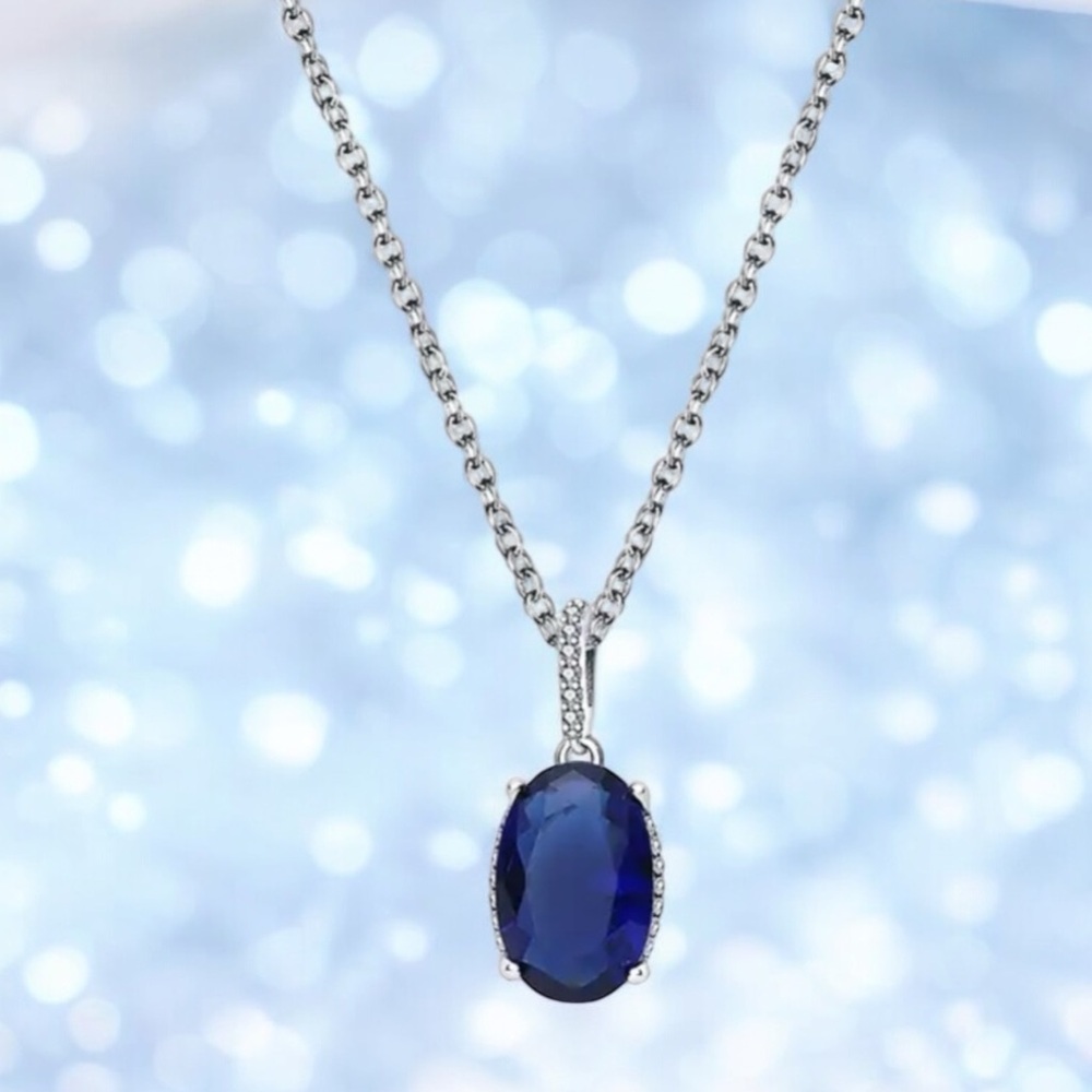 NWOT Sterling silver blue necklace 18”